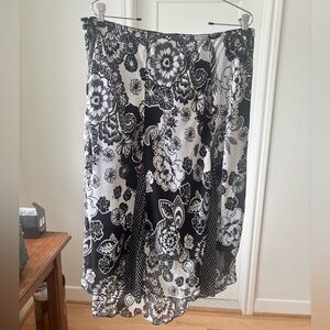 Vintage Black and White Floral Skirt